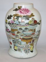 Großer chinesischer Porzellantopf mit Bogu-Dekor, späte Qing/Republik-Zeit