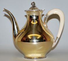 Elegante Teekanne in Sterling Silber, USA um 1930