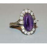 Amethyst ring with brilliant-cut diamonds, gold