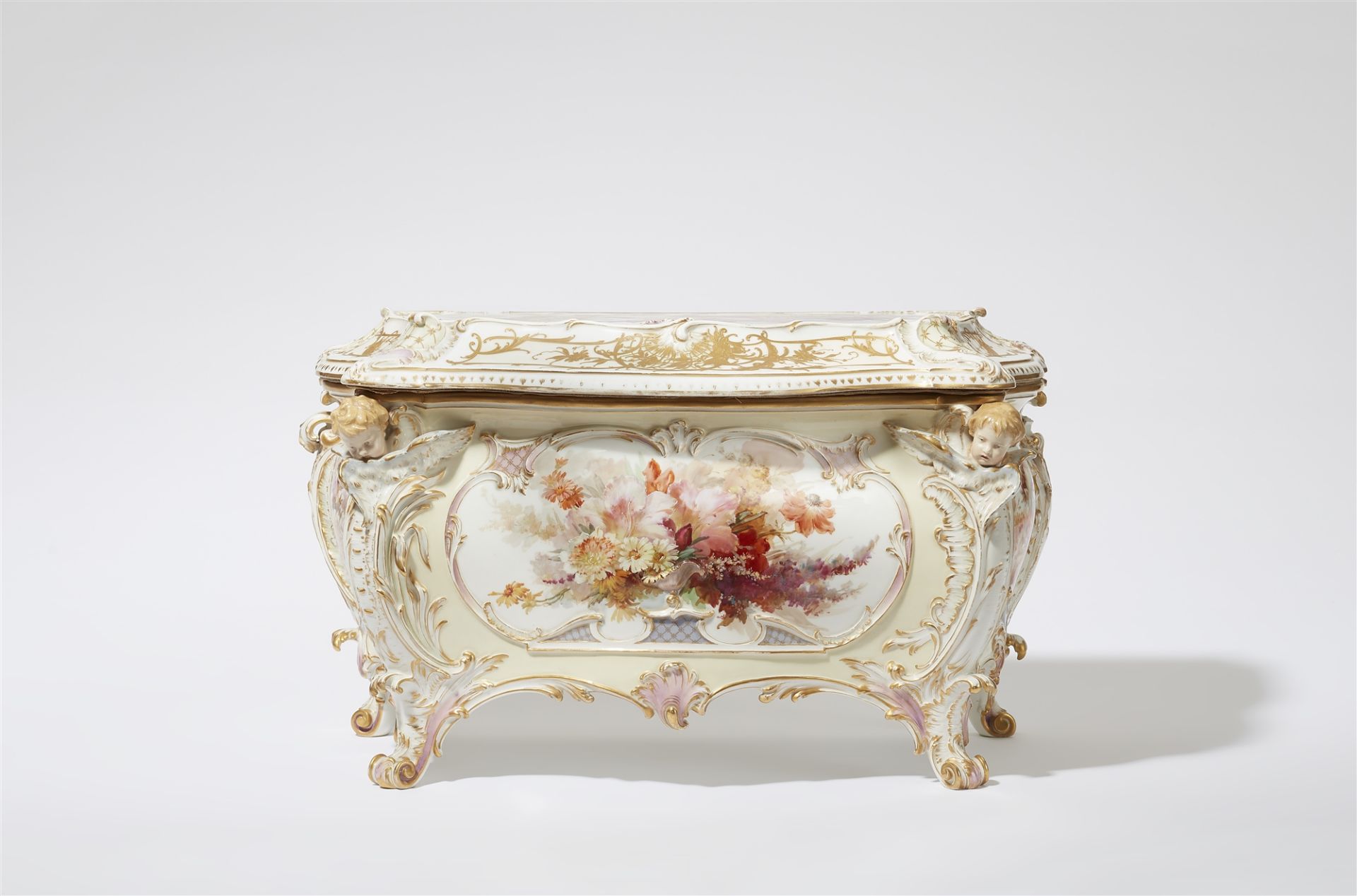 A large and important Berlin KPM porcelain box with 'weichmalerei' decor