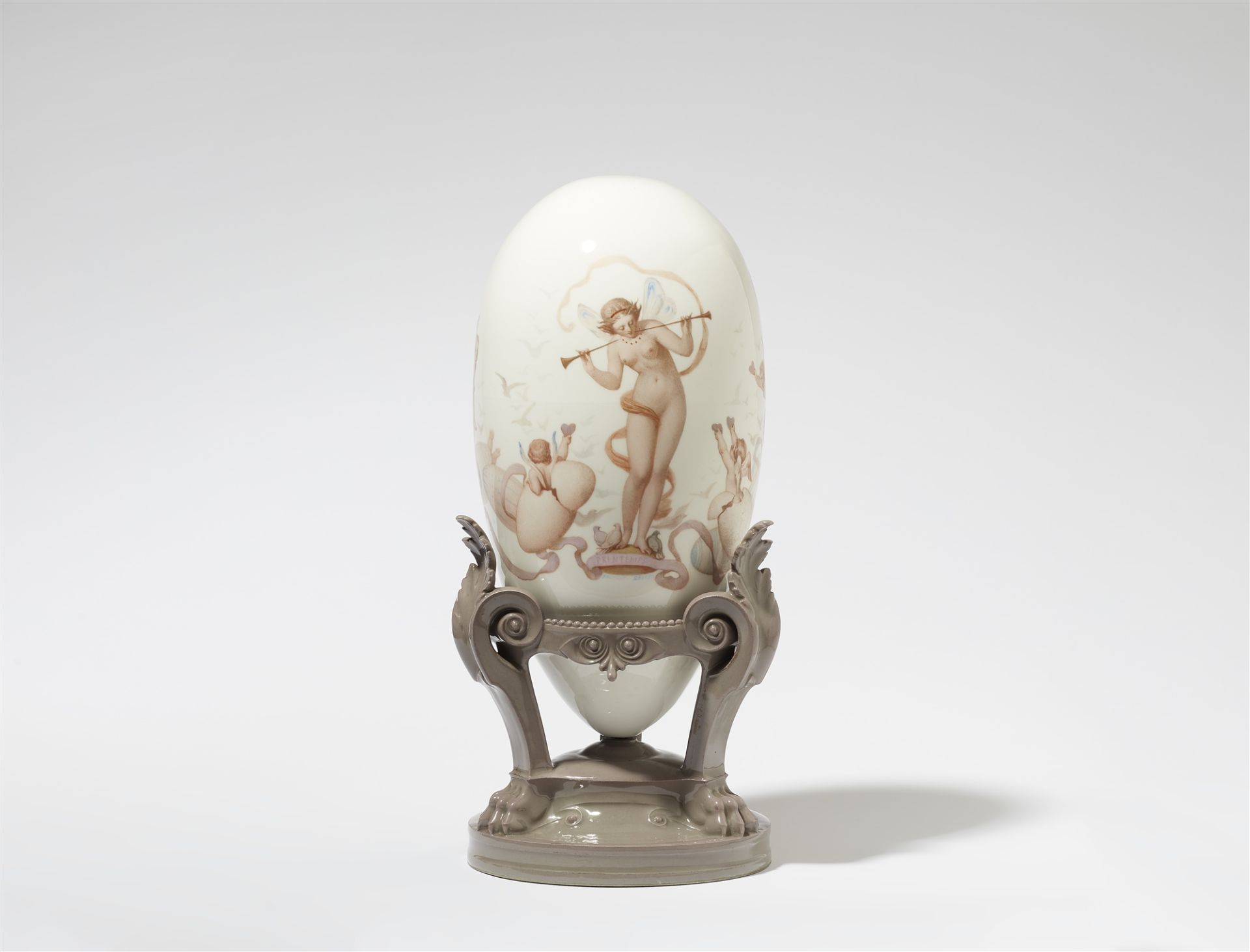 A decorative Sèvres porcelain egg, "Printemps"