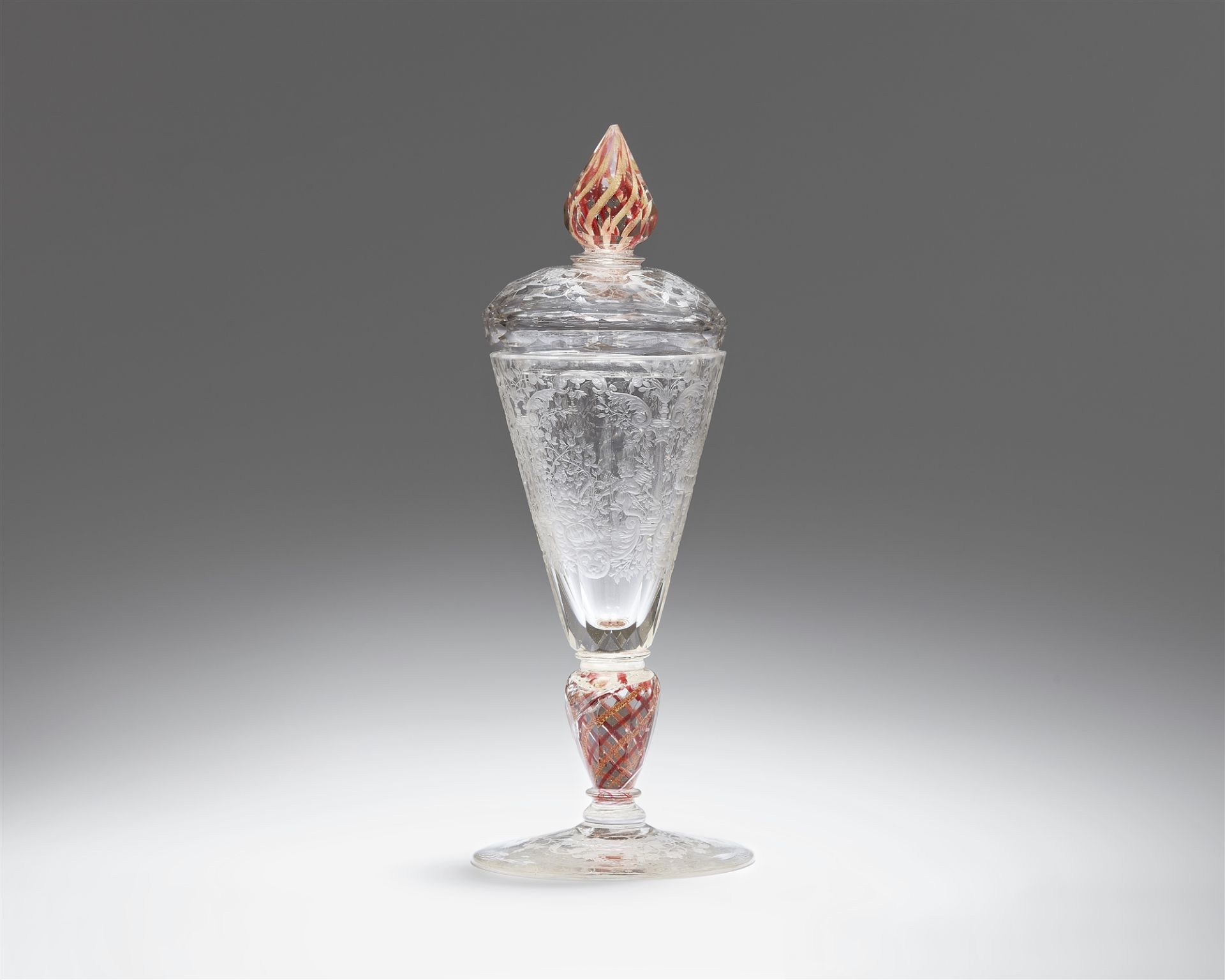 A cut glass goblet with a courtly banquet scene - Image 2 of 2