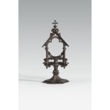 A cast iron table altar