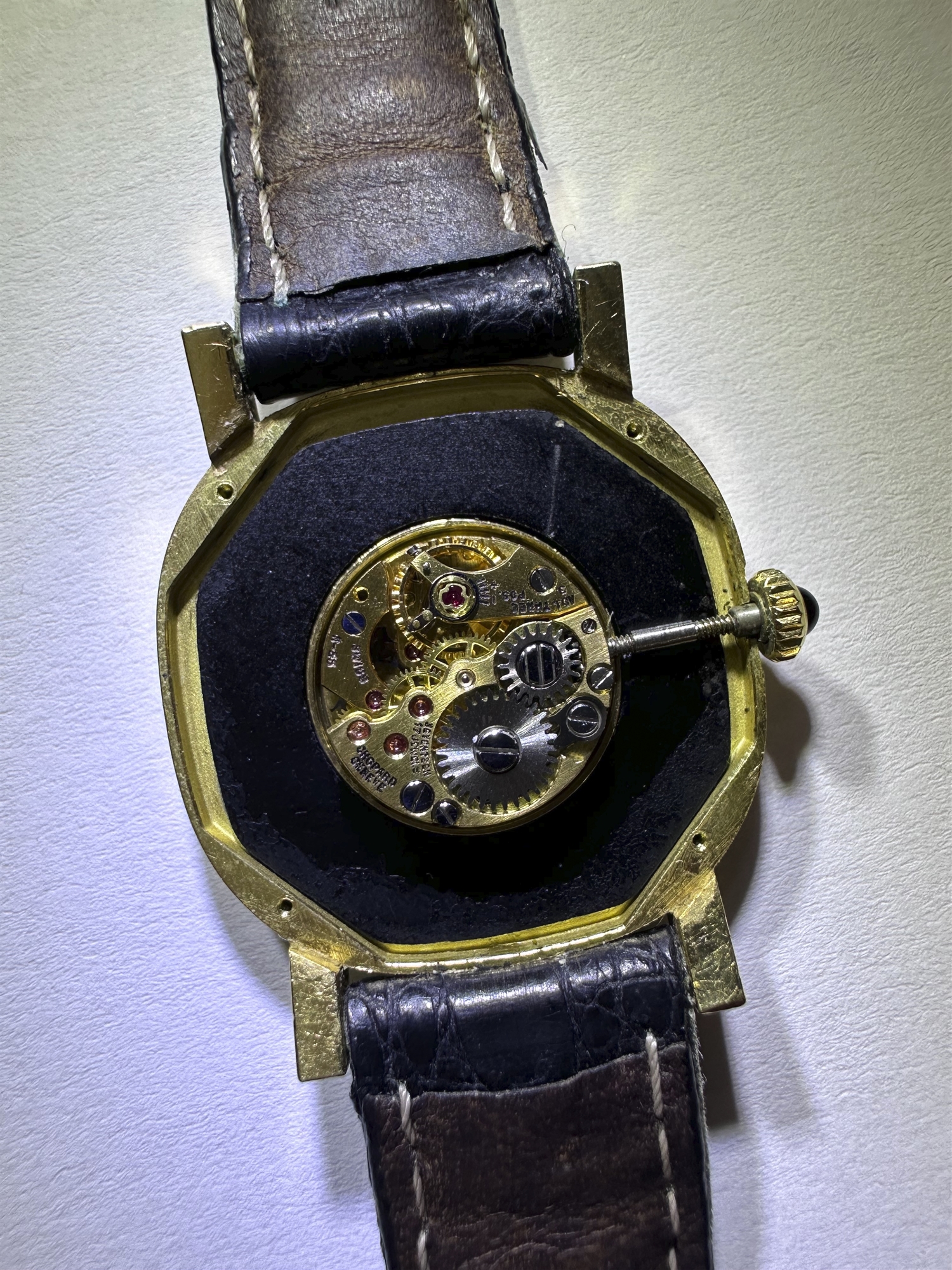 An 18k yellow gold ladies' quartz Chopard Happy Diamonds wristwatch. - Image 2 of 3
