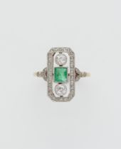 Art Déco-Ring mit Smaragd