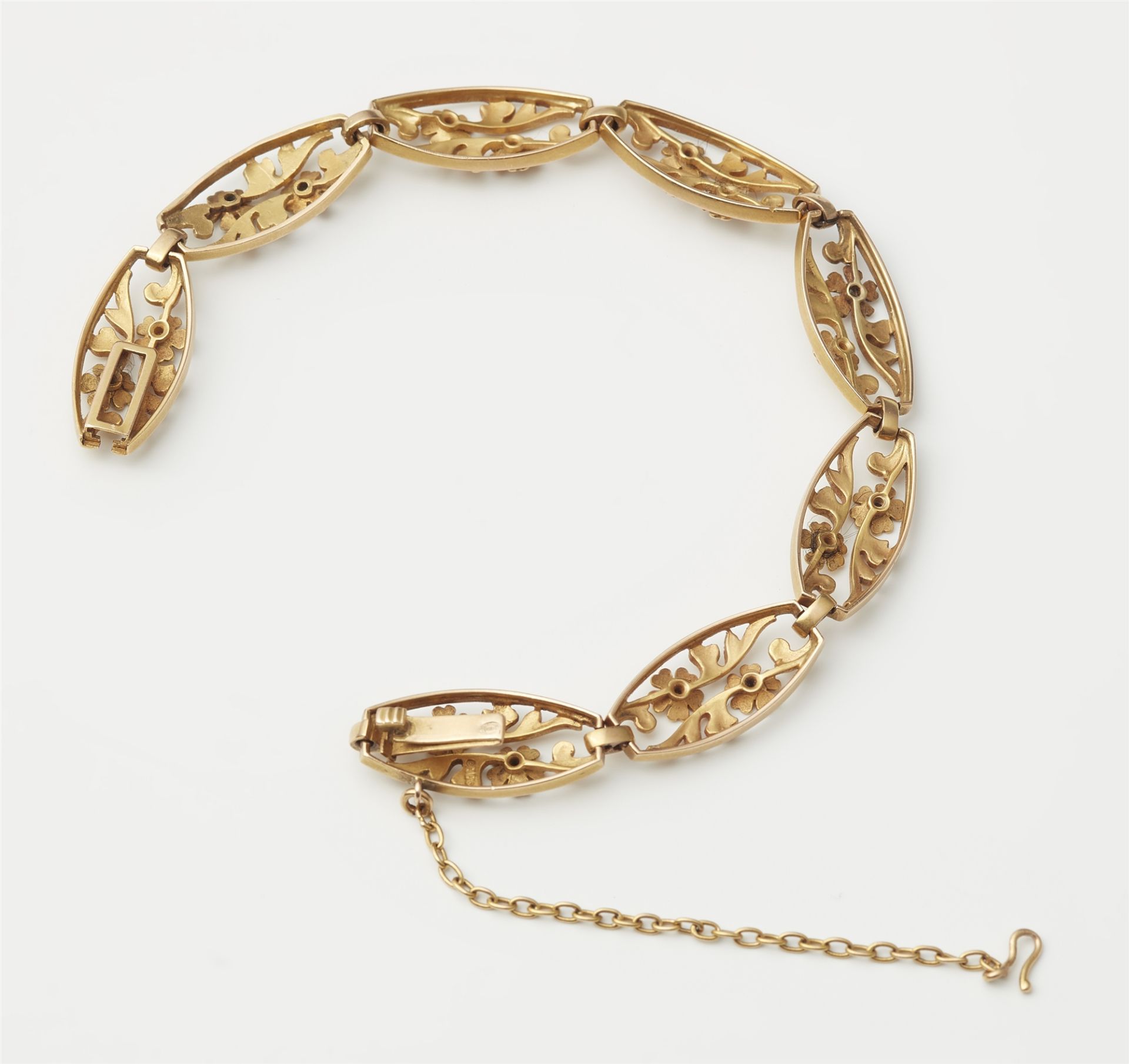 An 18 K gold and diamond Belle Epoque bracelet - Image 2 of 2