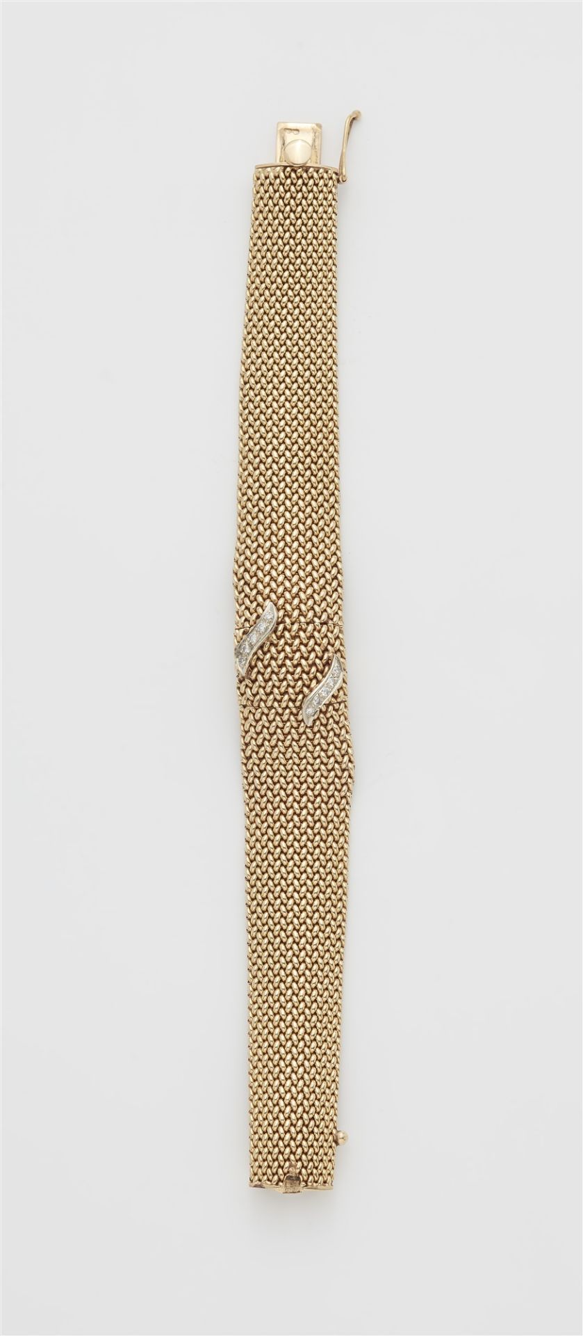 Armband mit verborgener Longines Damenuhr