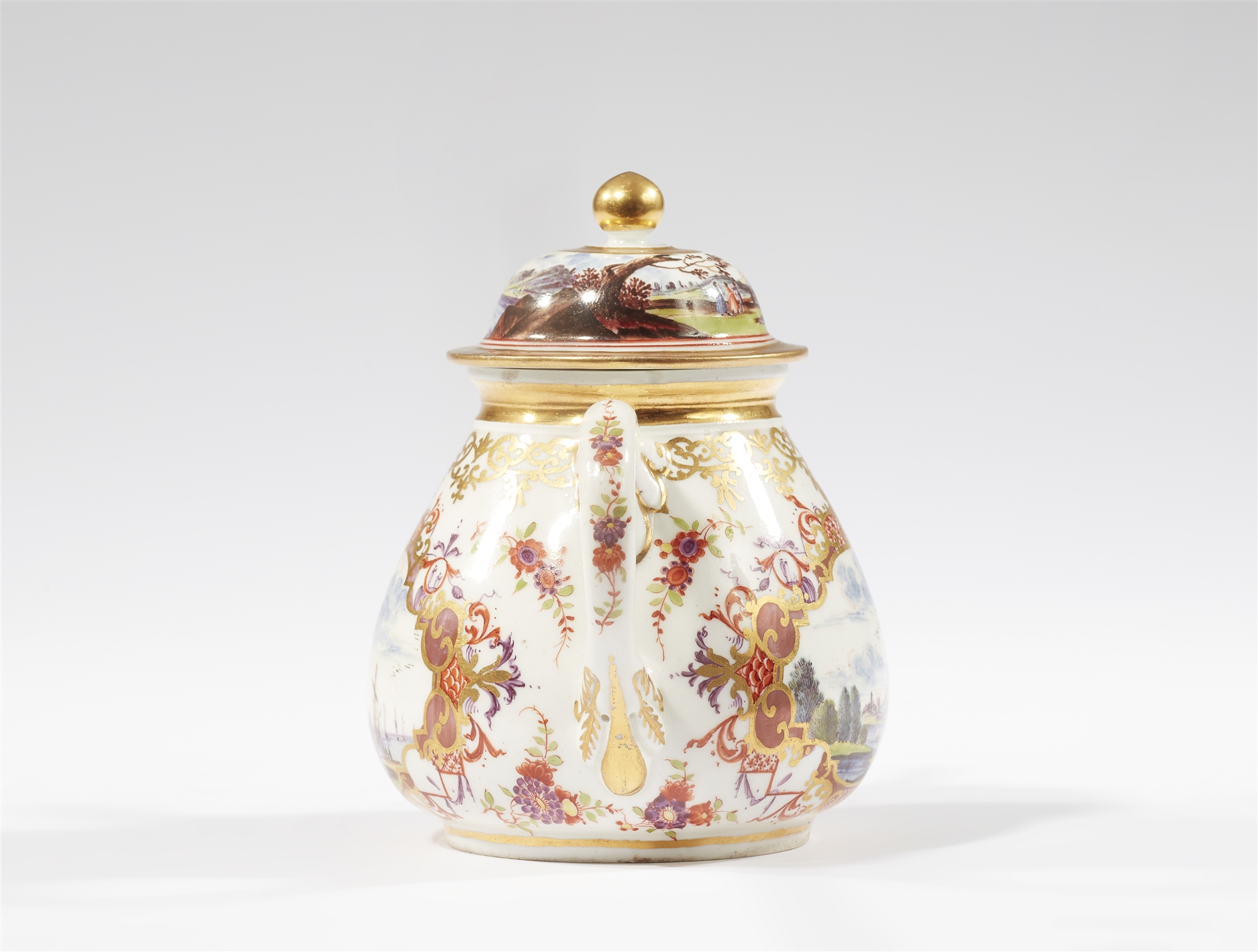 A Meissen porcelain teapot with two early landscape motifs - Image 2 of 5