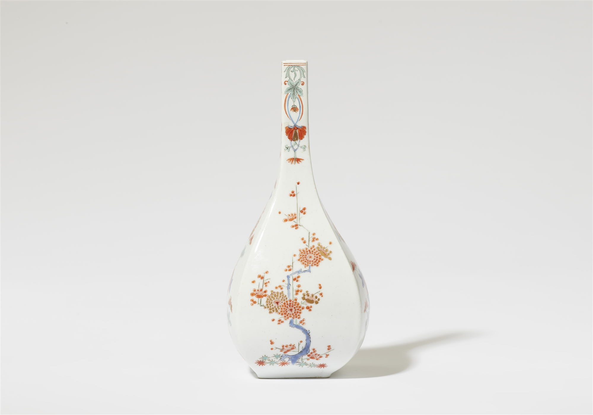 A Meissen porcelain sake flask - Image 2 of 2