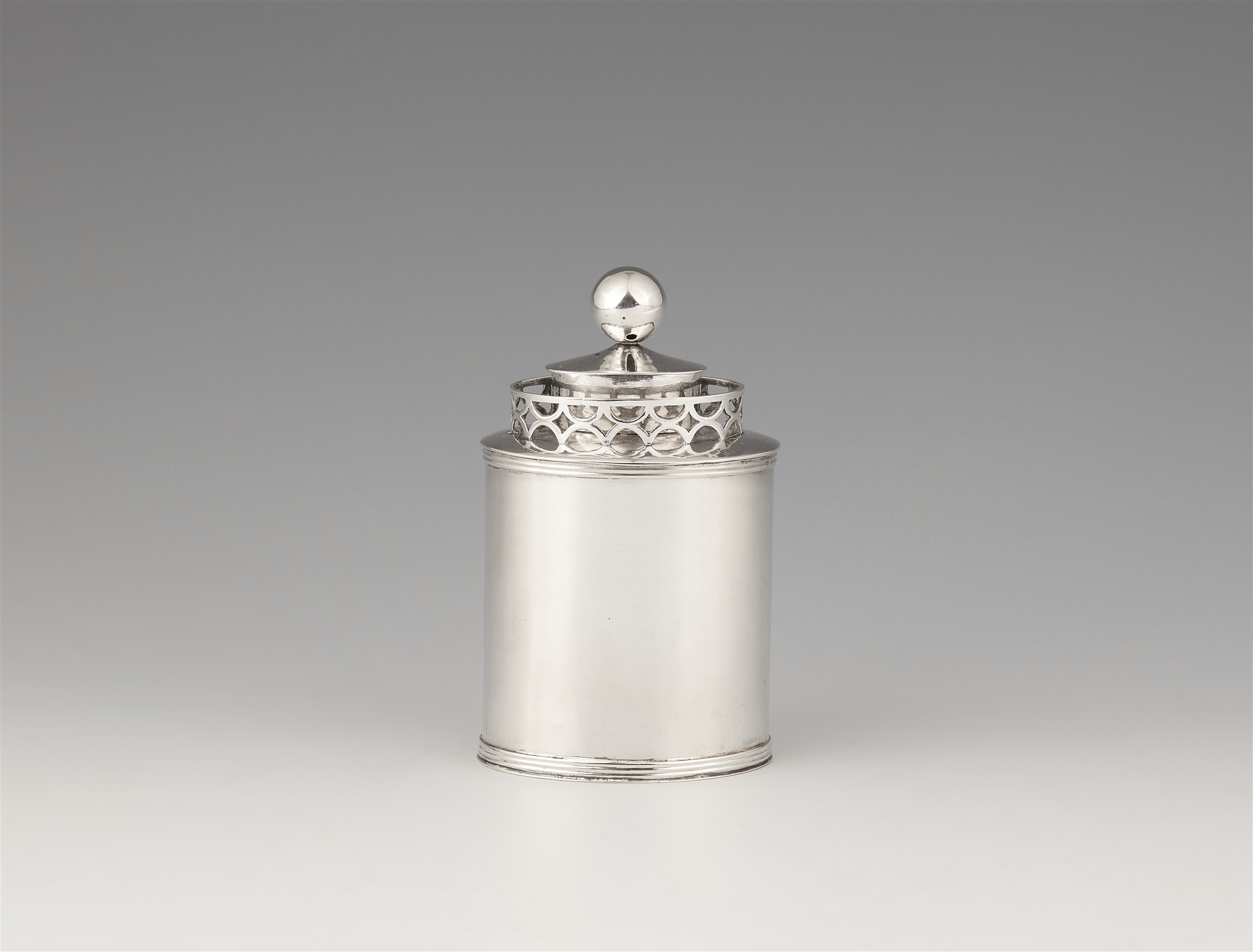 A Heide silver tea caddy