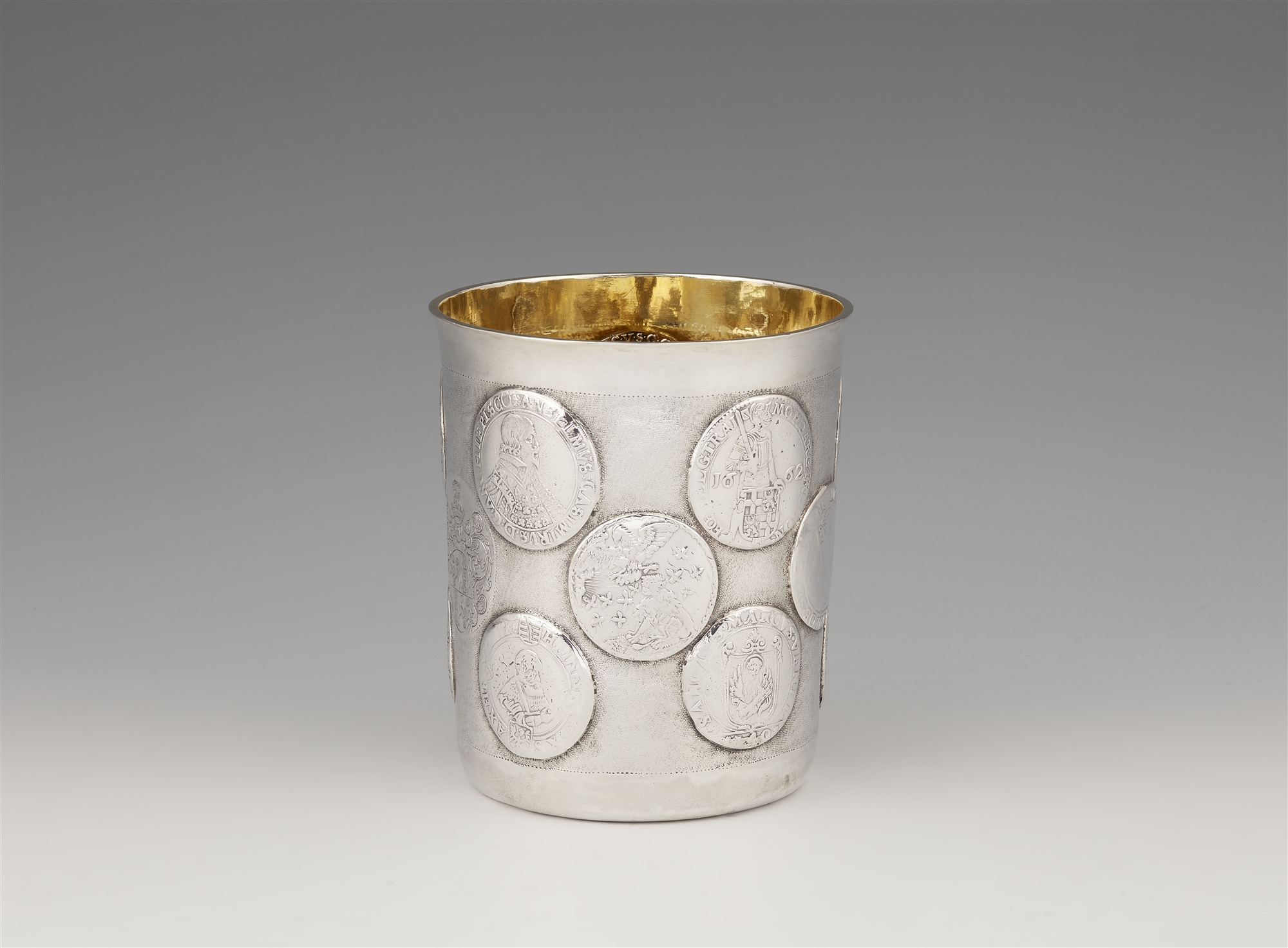 A large Wesel silver coin set beaker - Image 3 of 7
