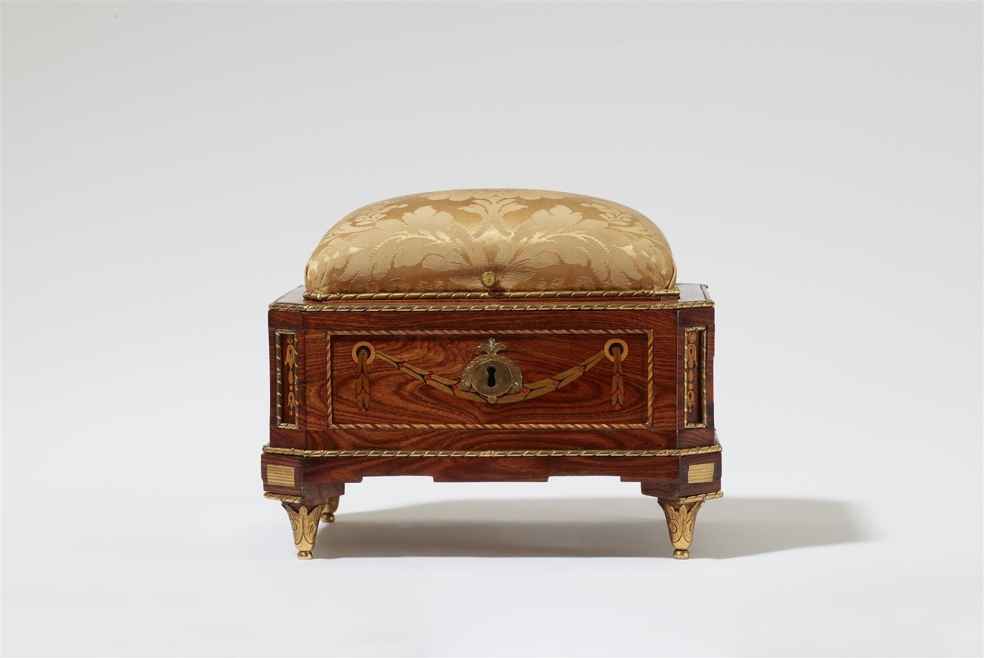 A sewing box by Johann Gottlob Fiedler - Image 2 of 8