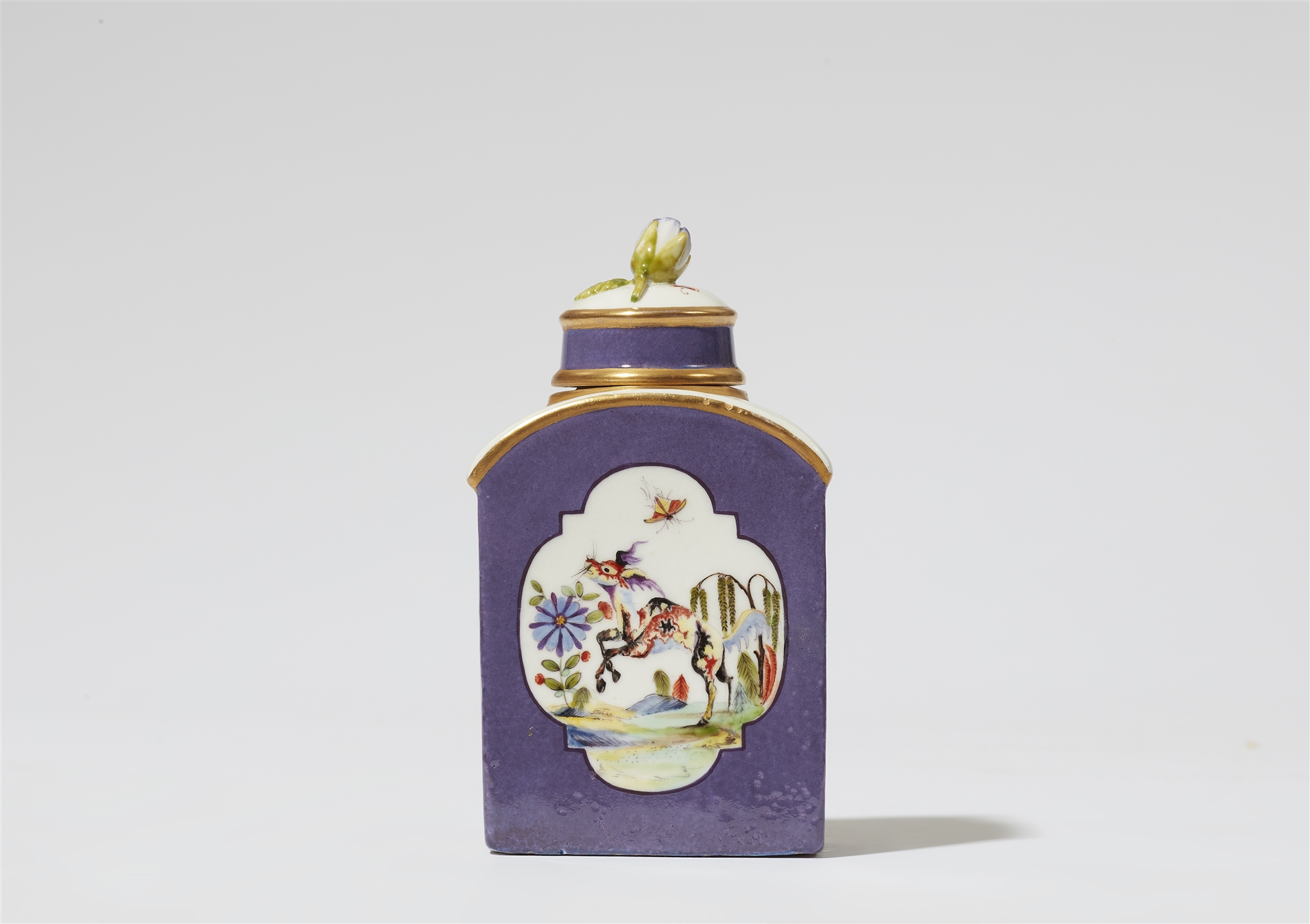 A Meissen porcelain tea caddy with decor after Adam Friedrich von Löwenfinck - Image 3 of 3