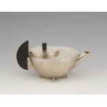A Bauhaus nickel silver teapot, model MT 49 / ME8