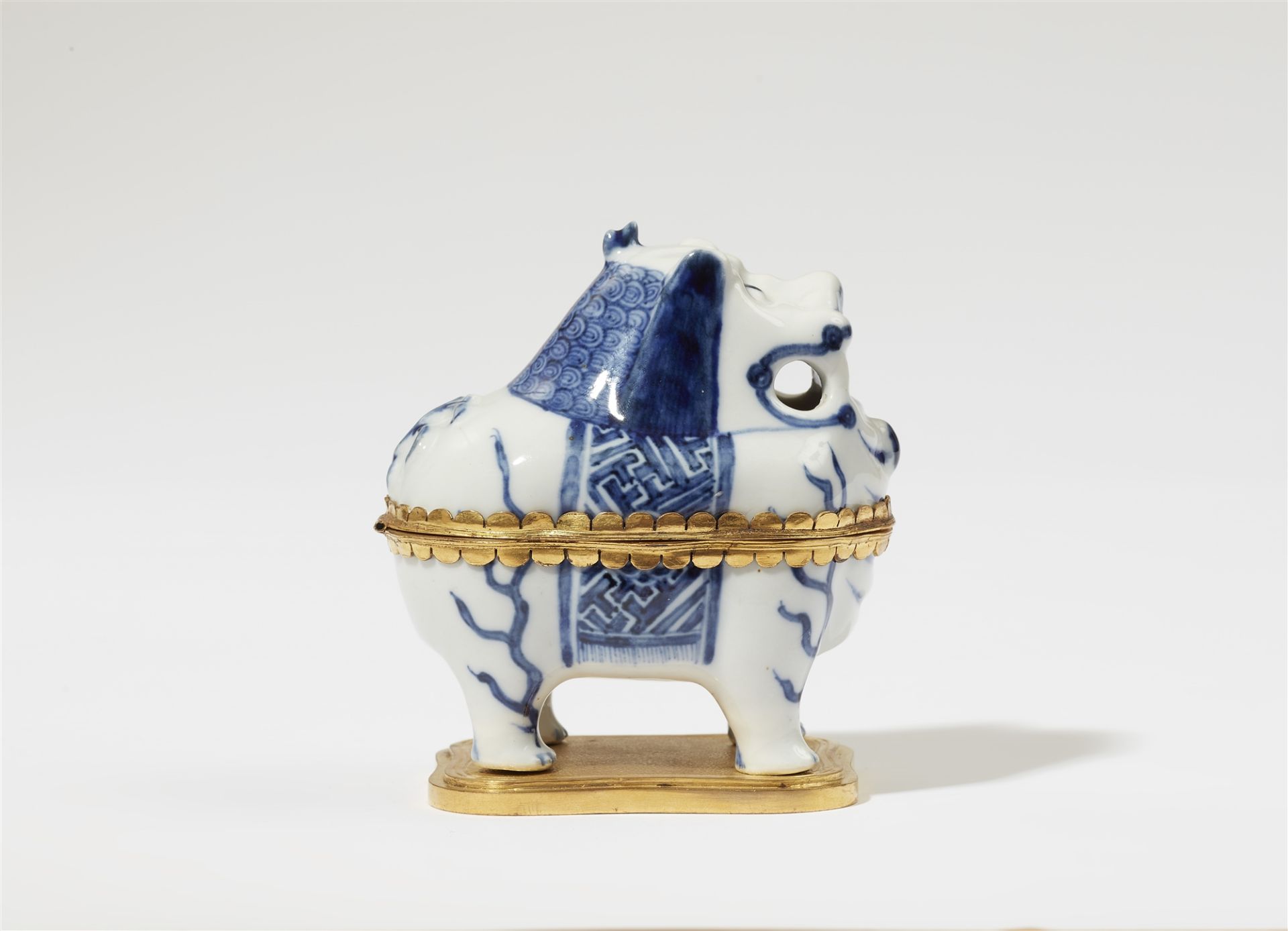 A Chinese Wanli porcelain luduan incense burner in ormolu mountings - Image 2 of 2