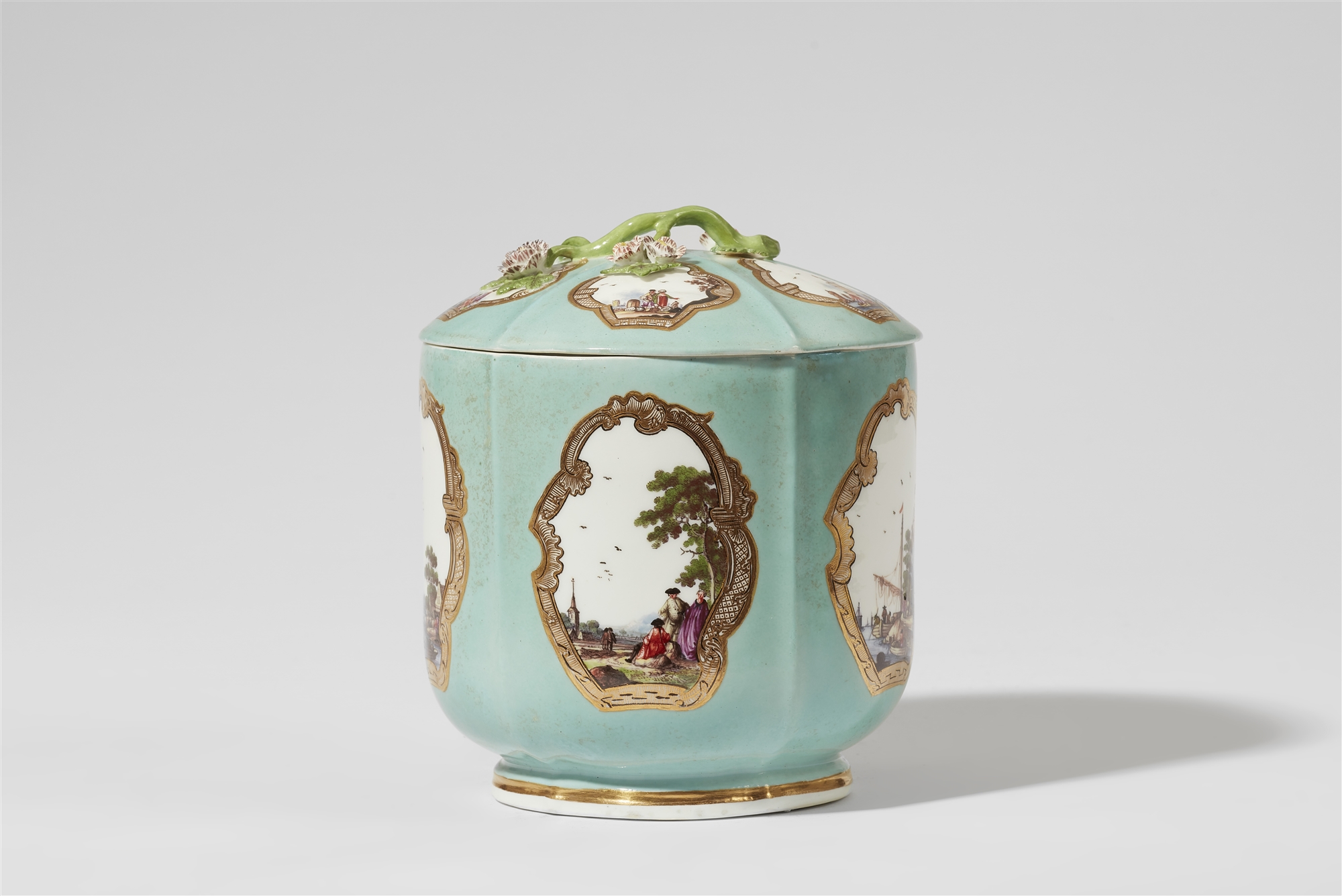 A rare Meissen porcelain tobacco box