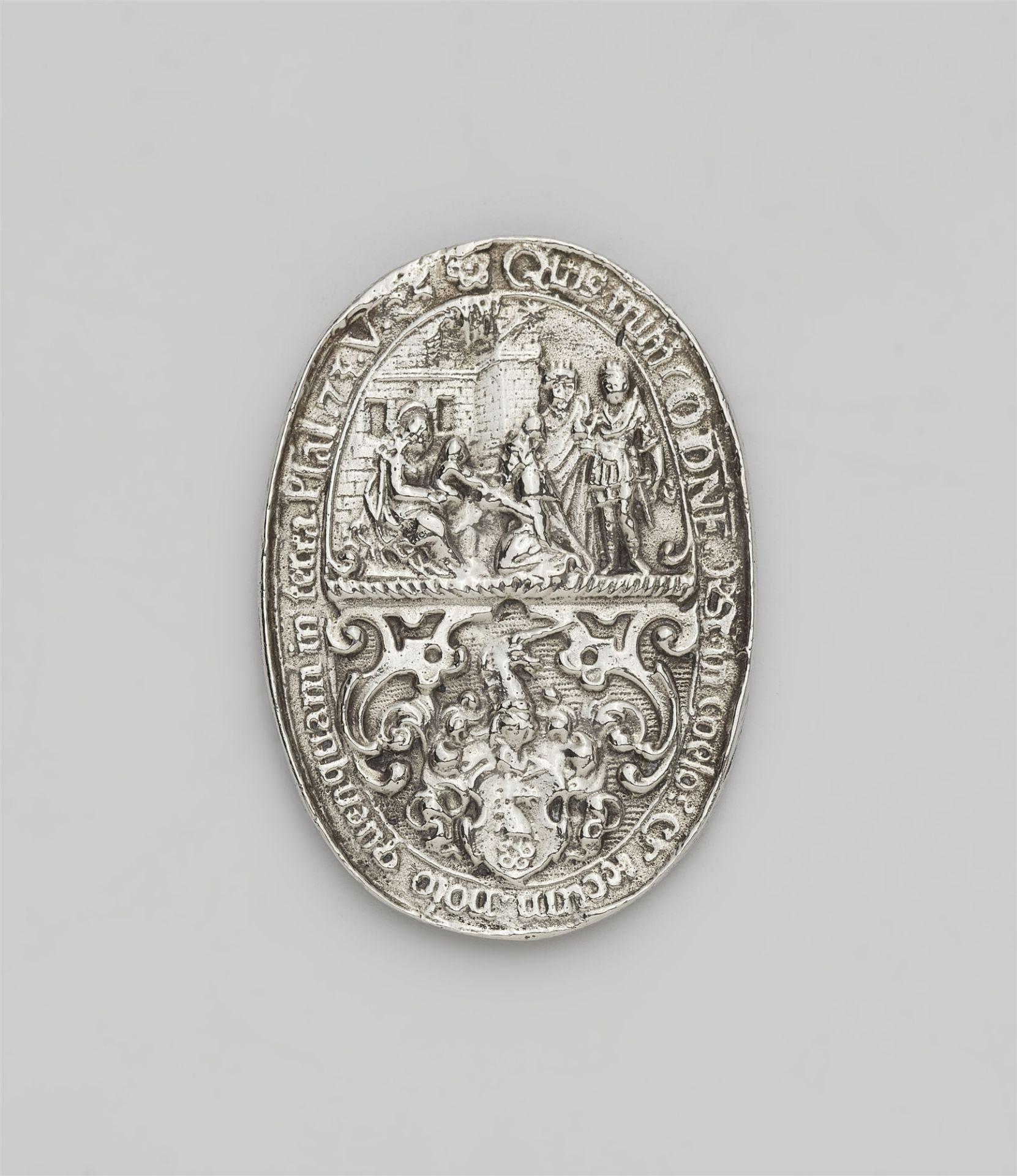 A Nuremberg silver medallion dedicated to Caspar Uttenhofer - Image 3 of 3