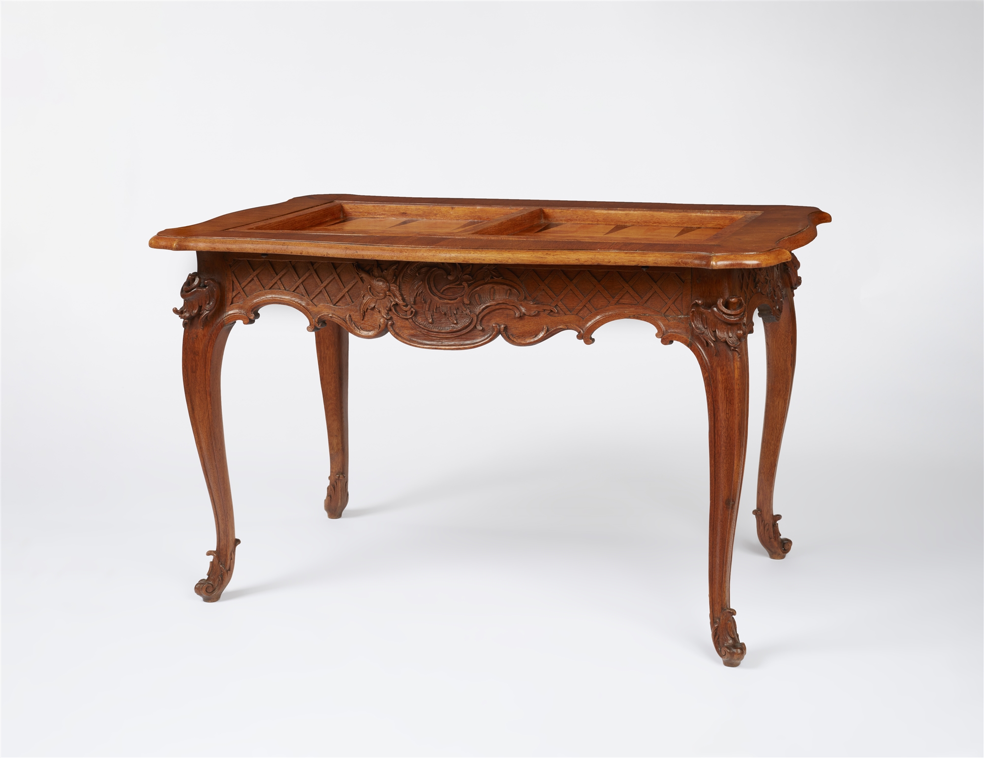 A German Rococo style table with a swivelling game board - Image 2 of 2