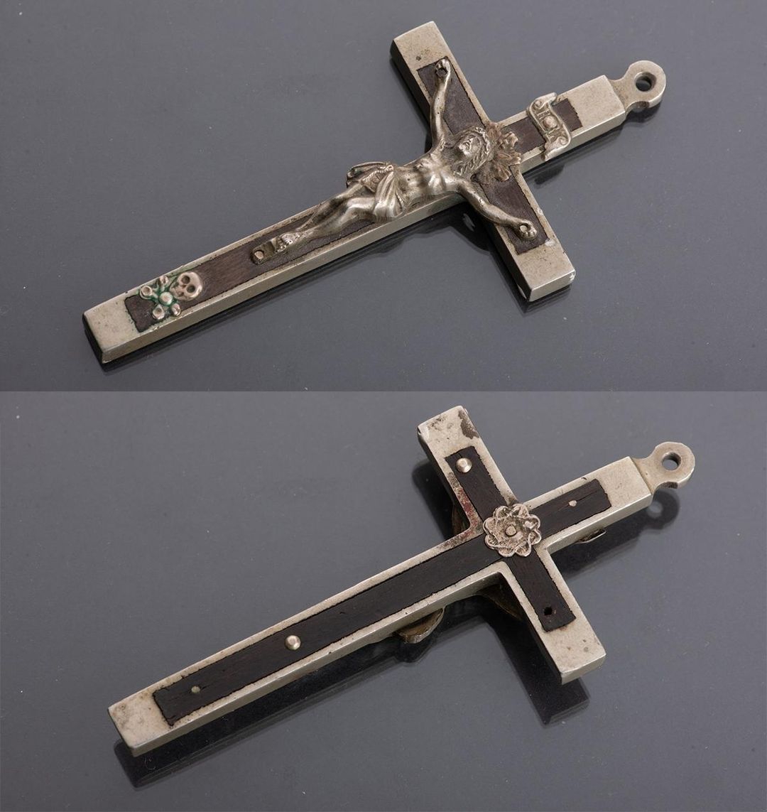 Pectoral Cross