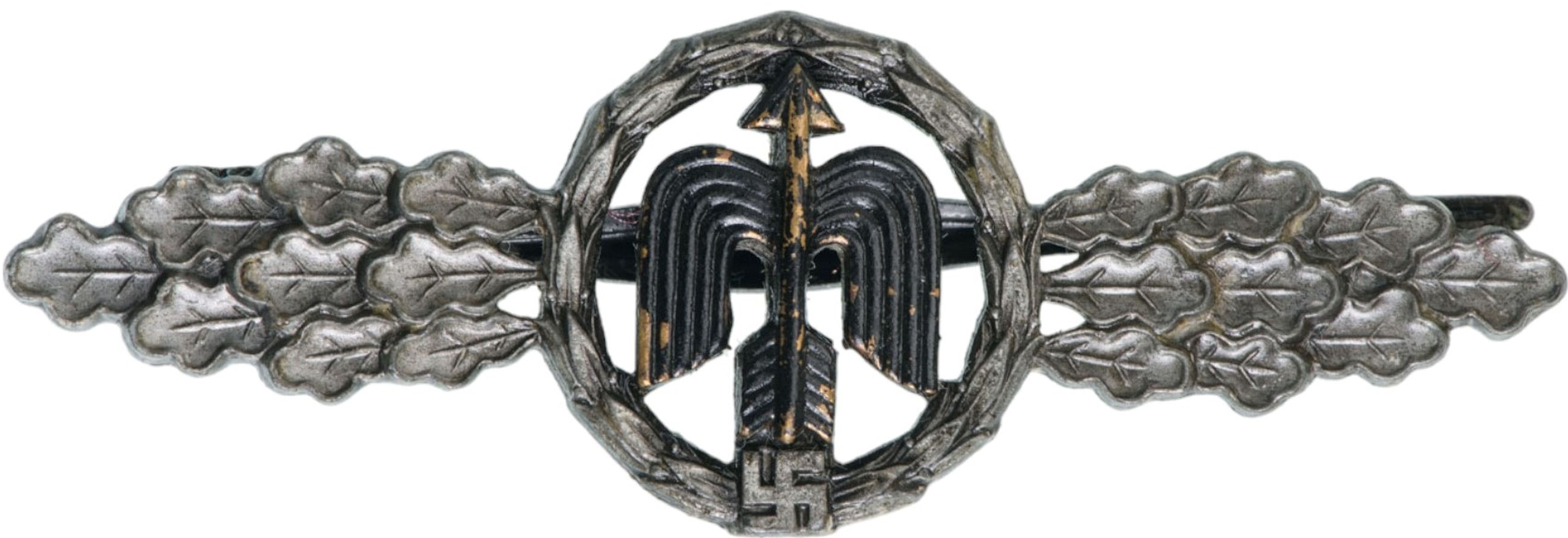 Luftwaffe Frontflugspange Tagjager / Squadron Clasp, Fighter Pilots