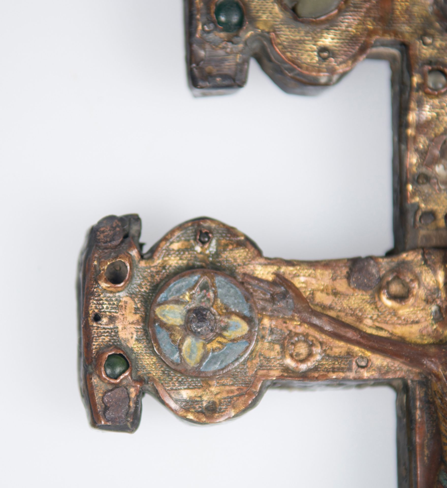 Processional or Altar Cross. Limoges, France. Romanesque. Second quarter of the 13th century. - Image 5 of 10