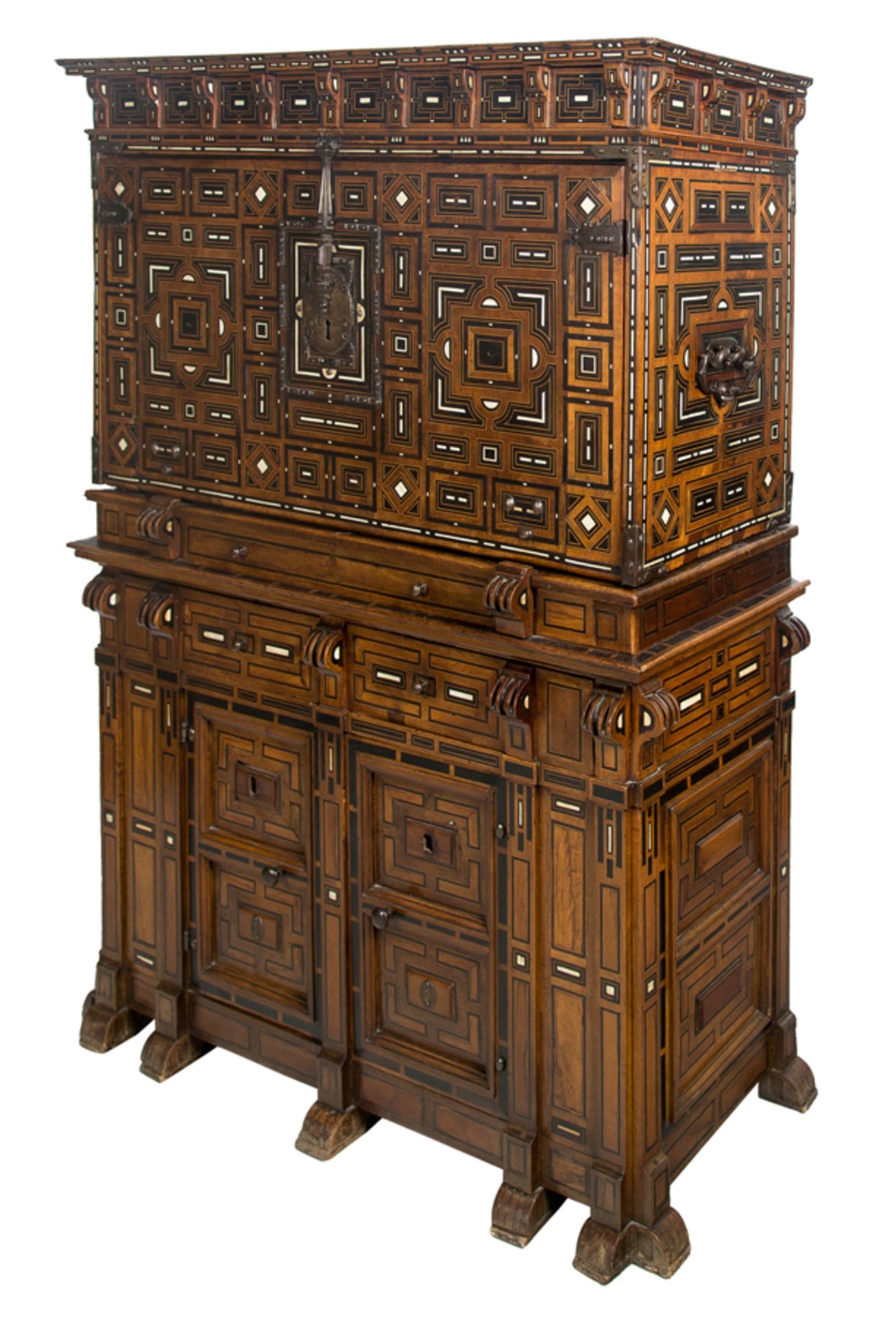 Important chest of drawers with inlaid walnut,ebony,bone and gilded hardware.Salamanca ... 16th cent - Bild 2 aus 8