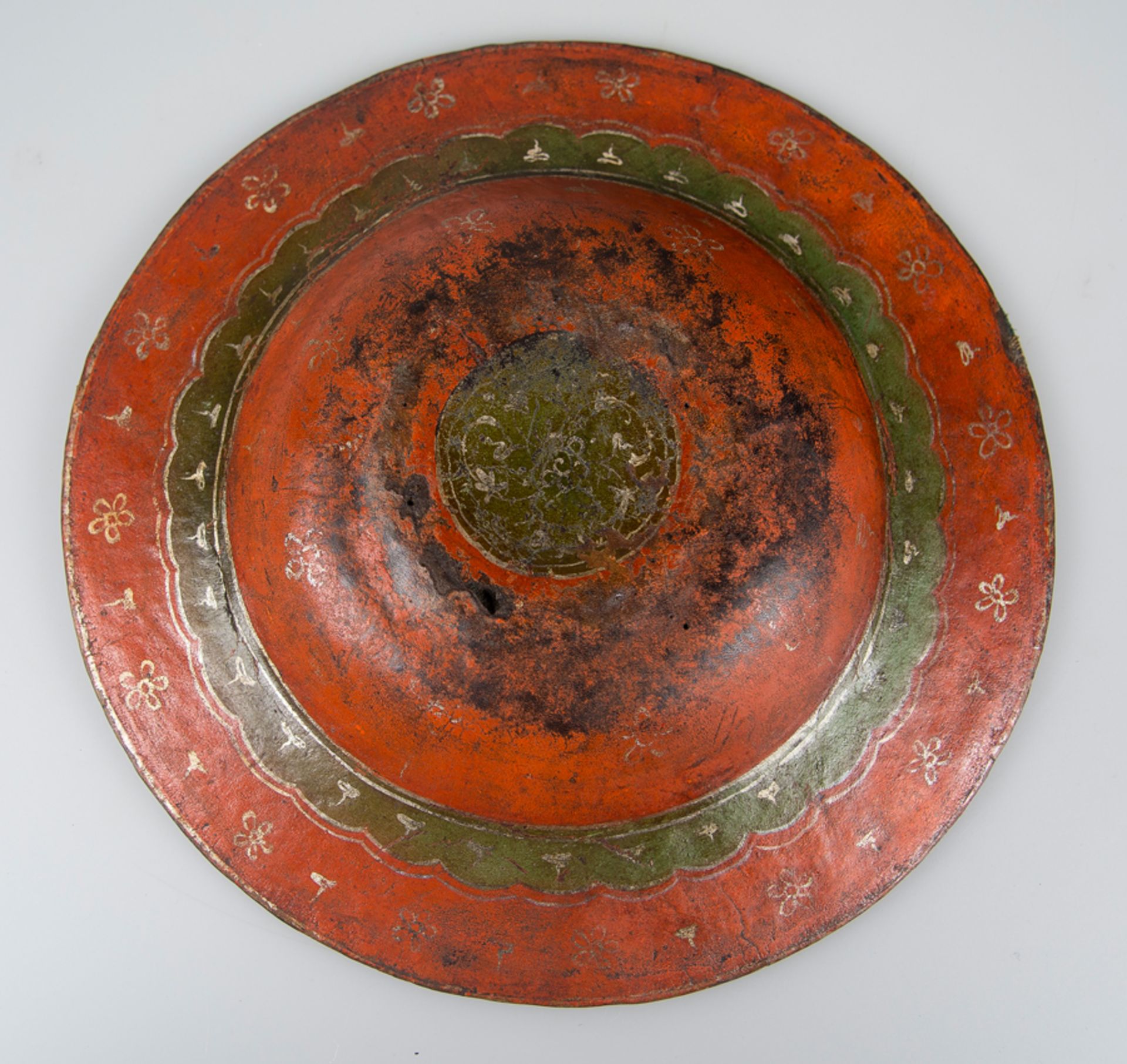 Novo-Hispanic dish made of maque. Possibly Olinalá. Guerrero. Mexico. Late 18th century. - Bild 6 aus 6