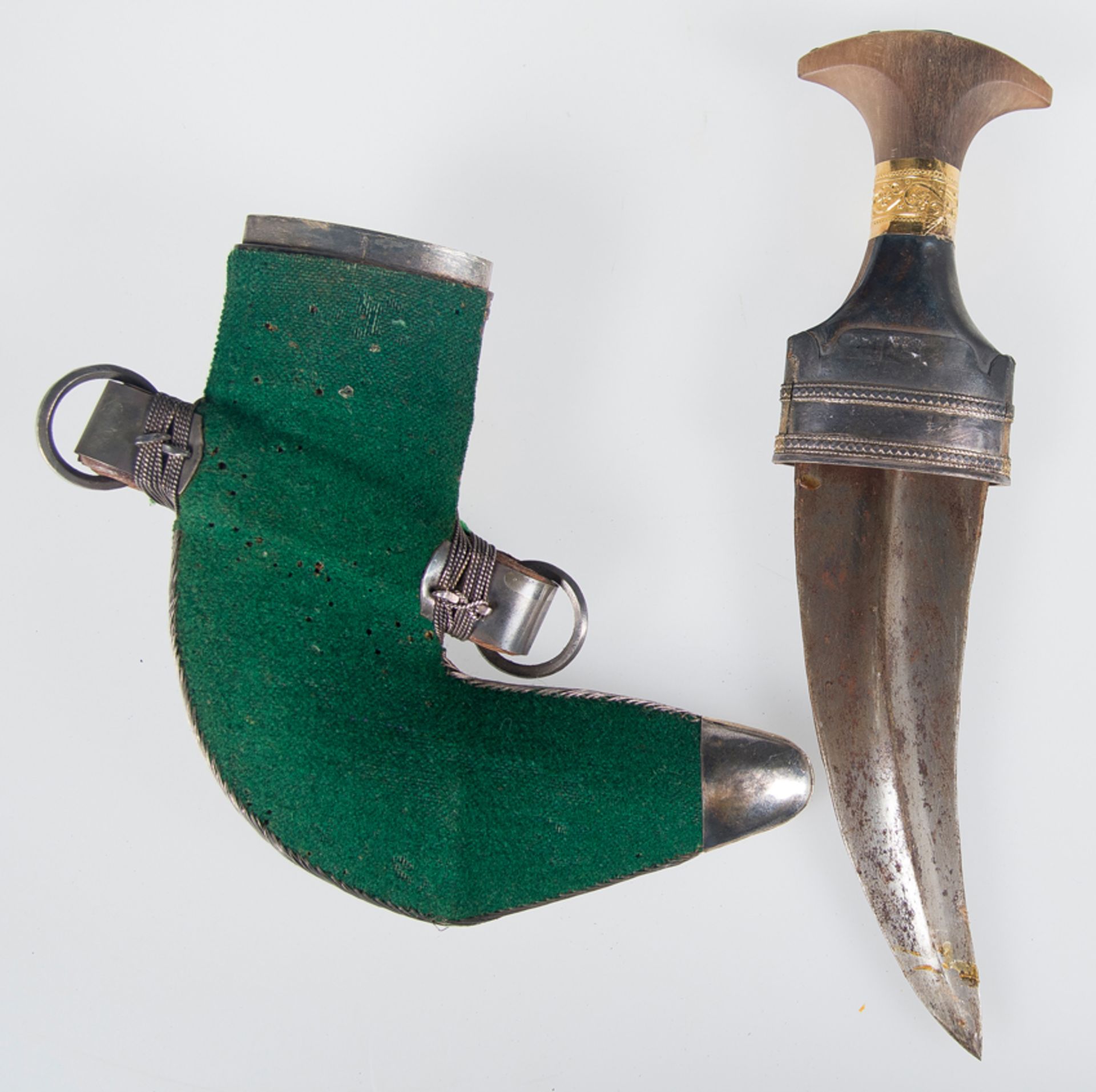 Arabian dagger. Possibly Yemen. Late 19th century - early 20th century. - Image 3 of 3