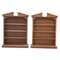 A pair of Georgian style mahogany wall hanging open bookcases/shelving units. 5016x70cm