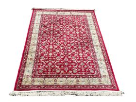 A large good quality Middle Eastern rug. 176x282cm