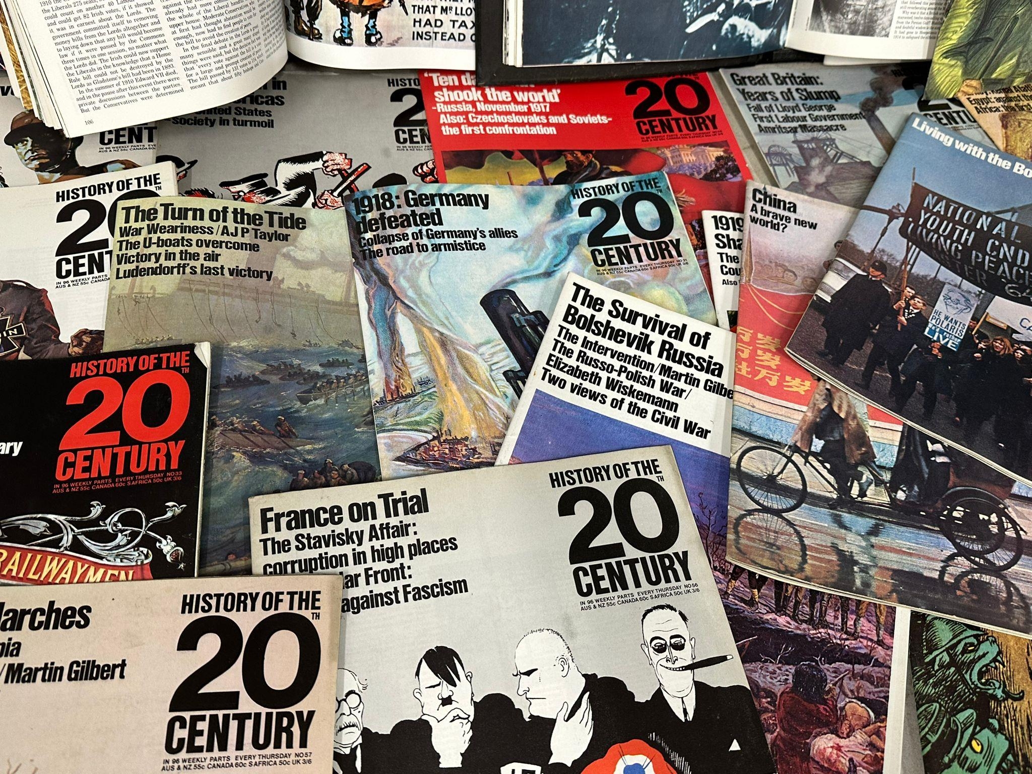 A large collection of vintage magazines. History of the 20th Century. - Image 2 of 8