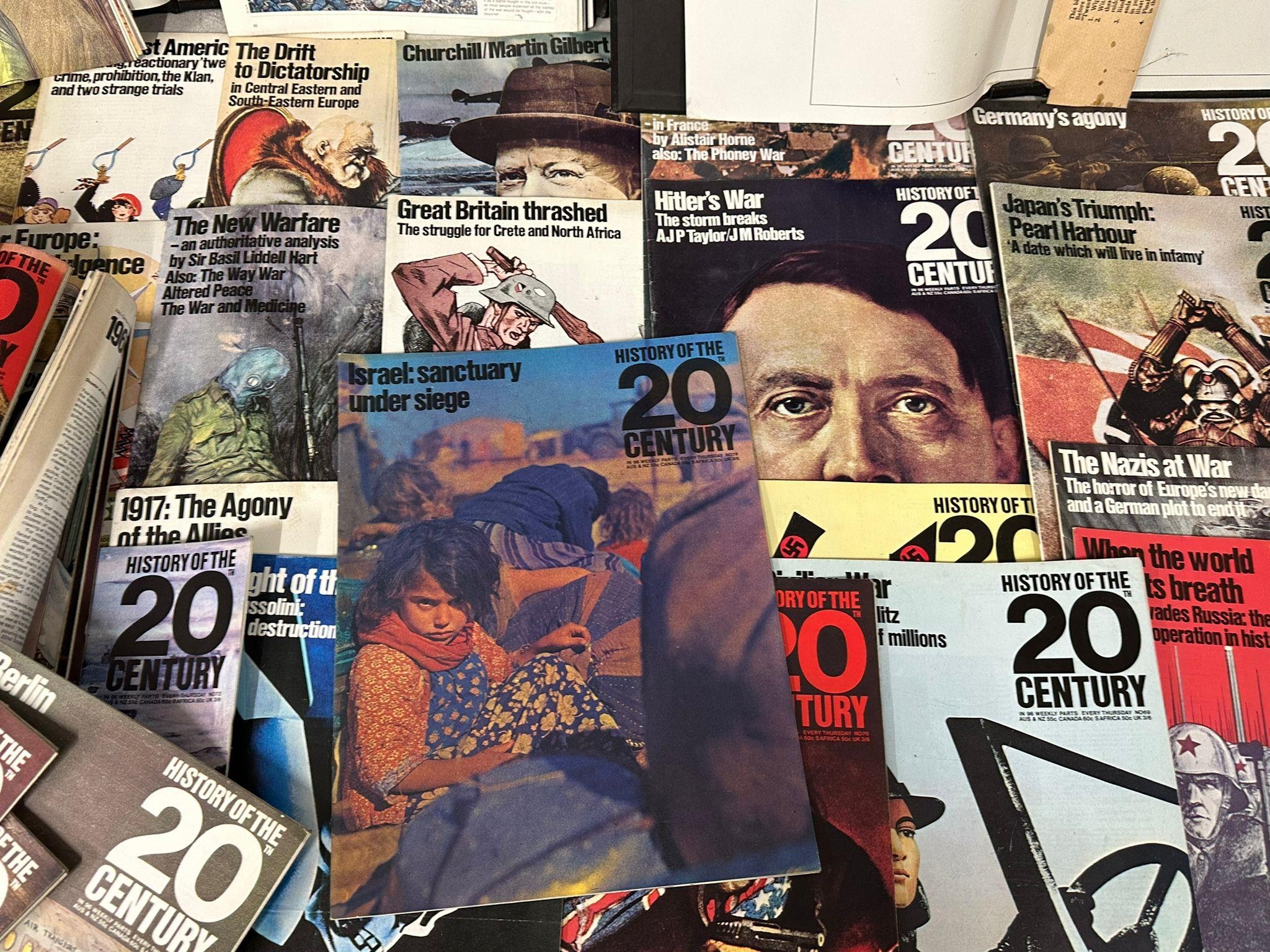 A large collection of vintage magazines. History of the 20th Century. - Image 3 of 8