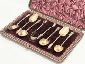 A set of silver apostle spoons and tongs in case. Birmingham. 80 grams.