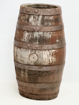 An early 20th century barrel. 33x60cm