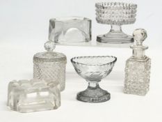 A collection of Georgian and Victorian glassware. A Regency period glass salt with lemon squeezer,
