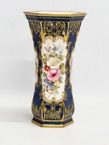 A hand painted porcelain vase. 13x12x24cm