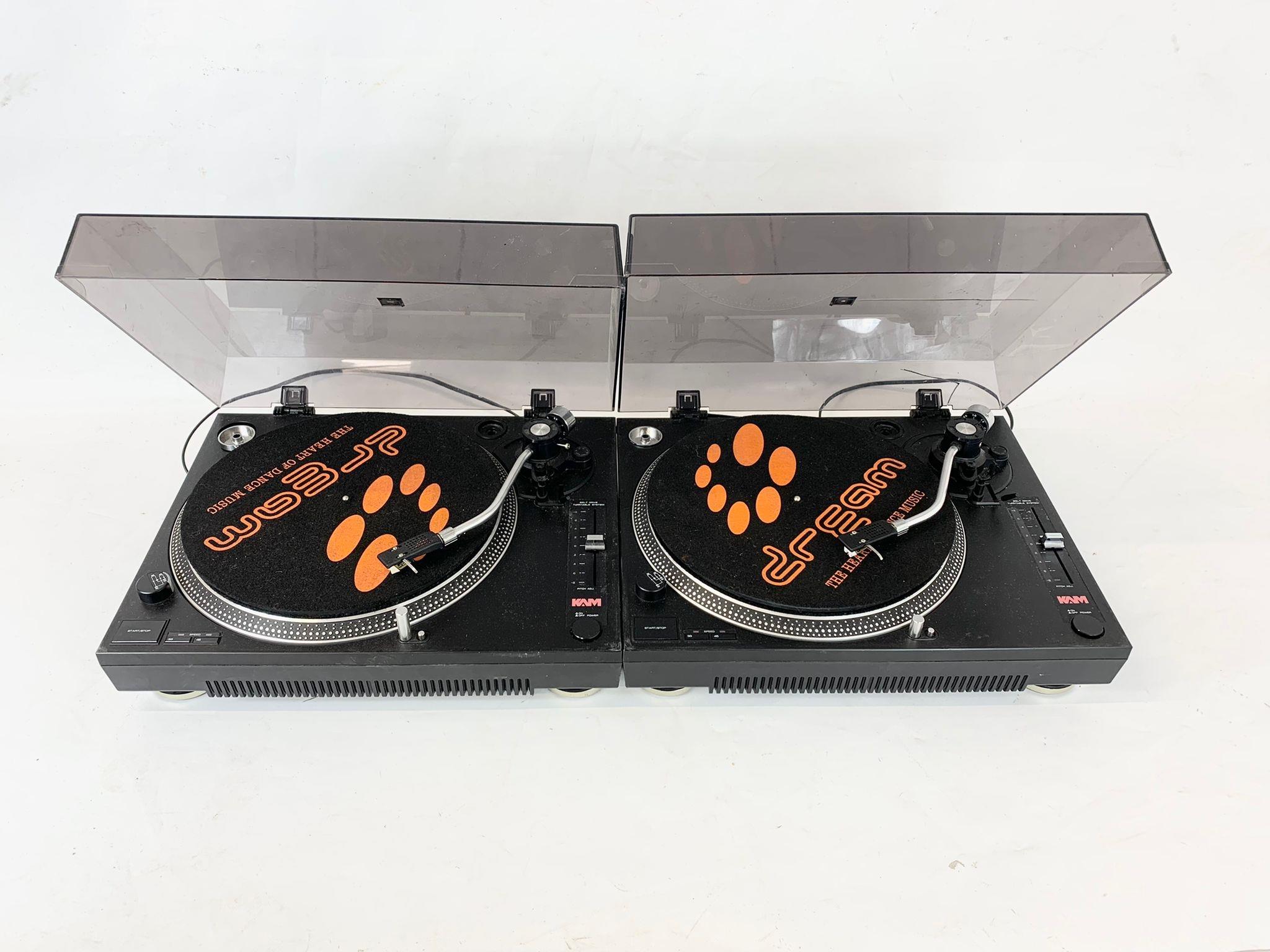 A pair of vintage Kam DDX 580 turntable record players. 44.5 x 34.5 x 14.5cm - Image 3 of 10