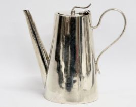 An early 20th century Walker & Hall silver hot water jug. Sheffield. 220 grams. 14x13cm