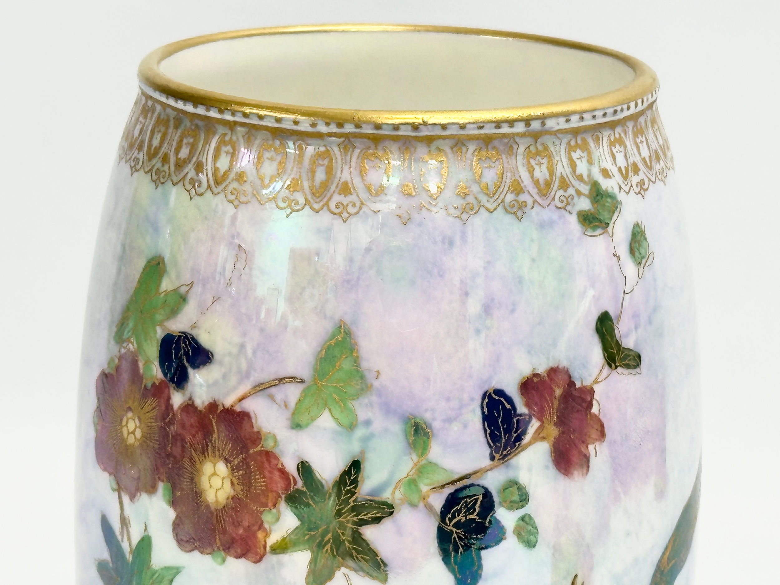 A Royal Doulton lustre vase designed by Herbert Betteley. Early 20th century. 1922-1927. 18cm - Image 3 of 8