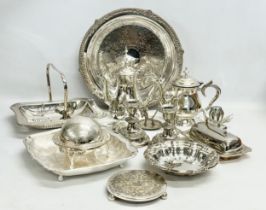 A collection of vintage silver plate/EPNS.