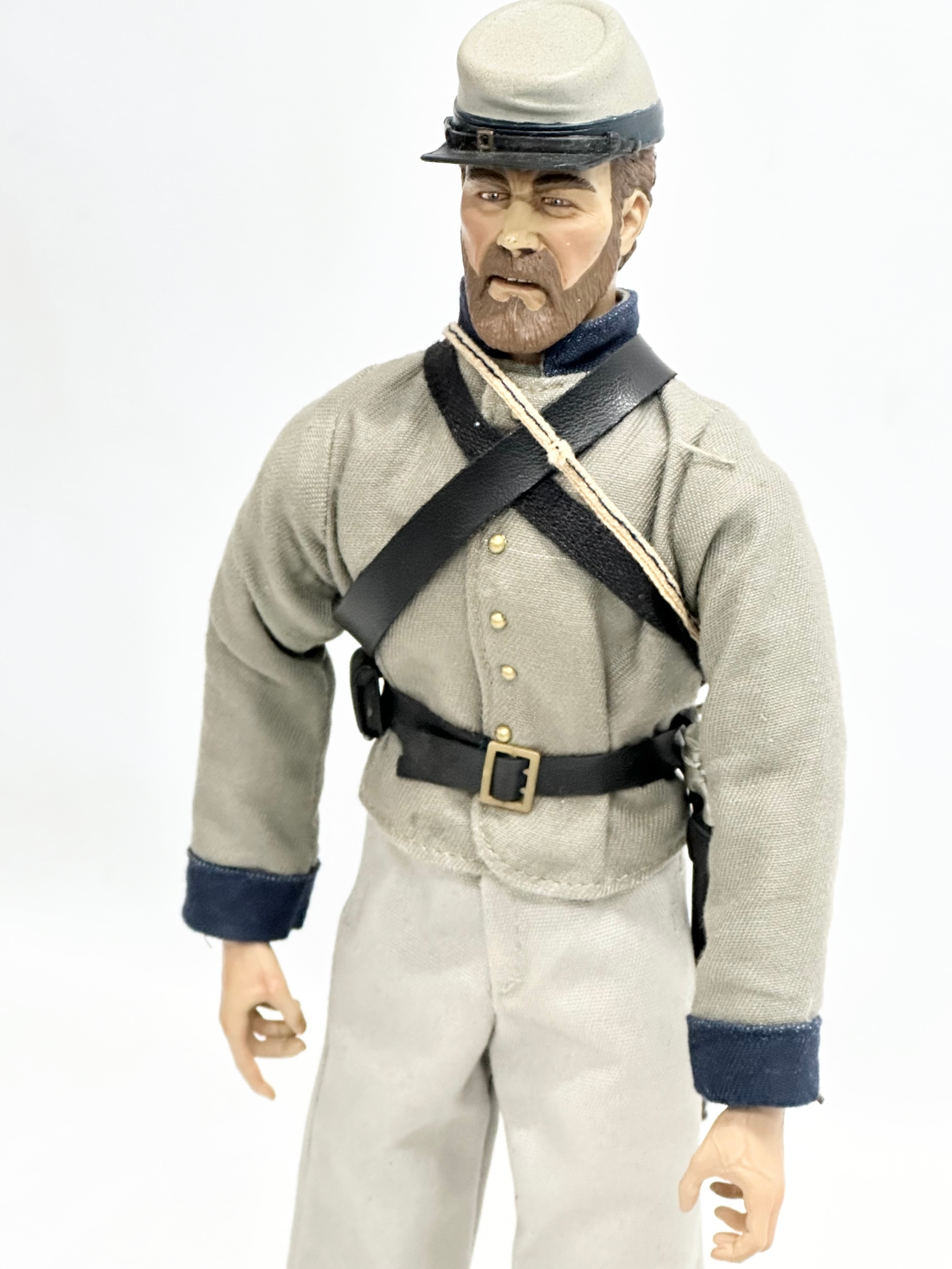 A Sideshow Toys American Civil War Brotherhood of Arms Confederate Infantry Action Figure. 32.5cm - Image 4 of 5