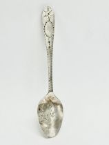 An Irish William IV silver teaspoon. Dublin, 1836. 11.49 grams.