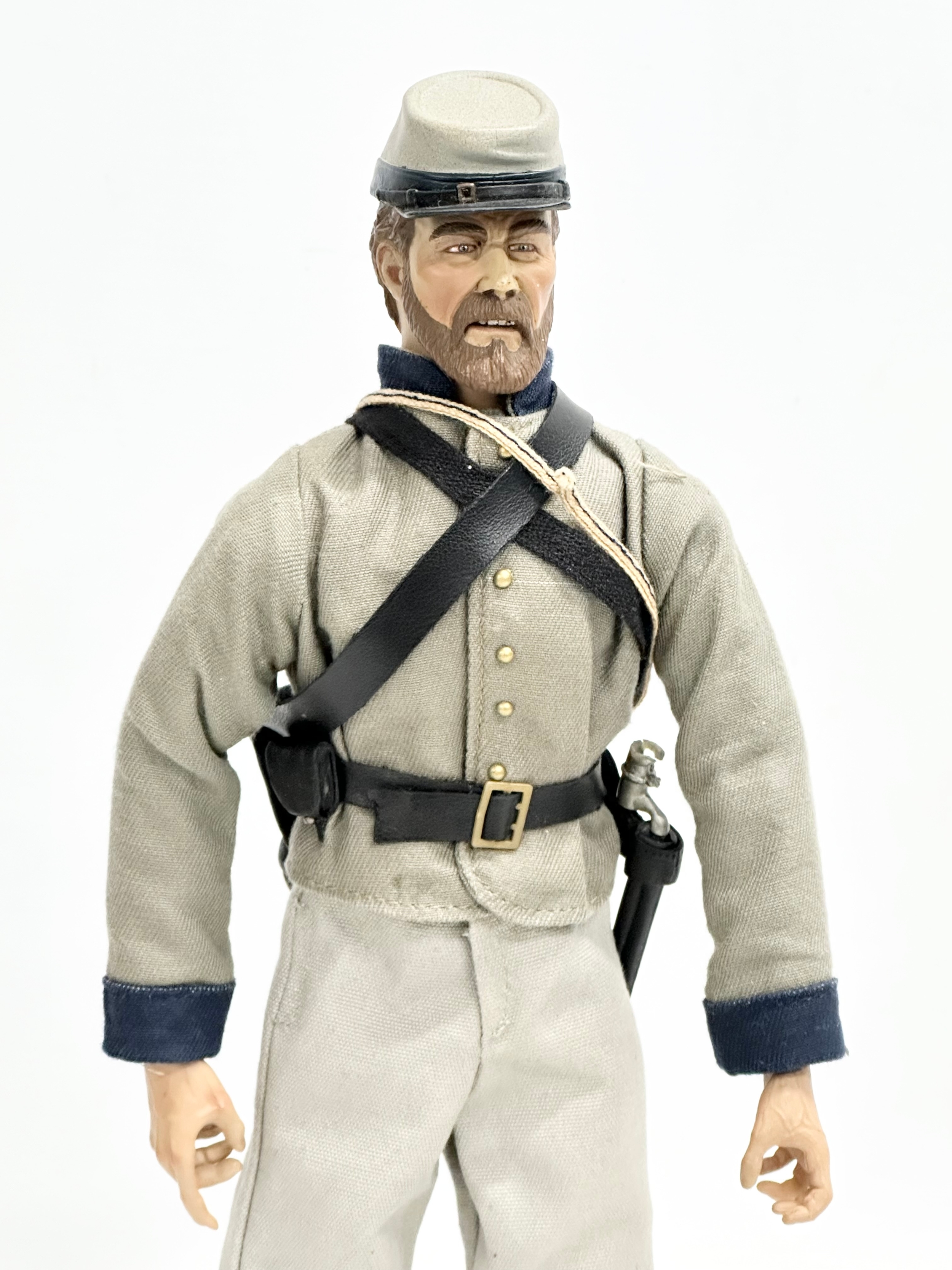 A Sideshow Toys American Civil War Brotherhood of Arms Confederate Infantry Action Figure. 32.5cm - Image 3 of 5
