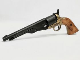 A good quality replica pistol by Denix. Spain. 35cm
