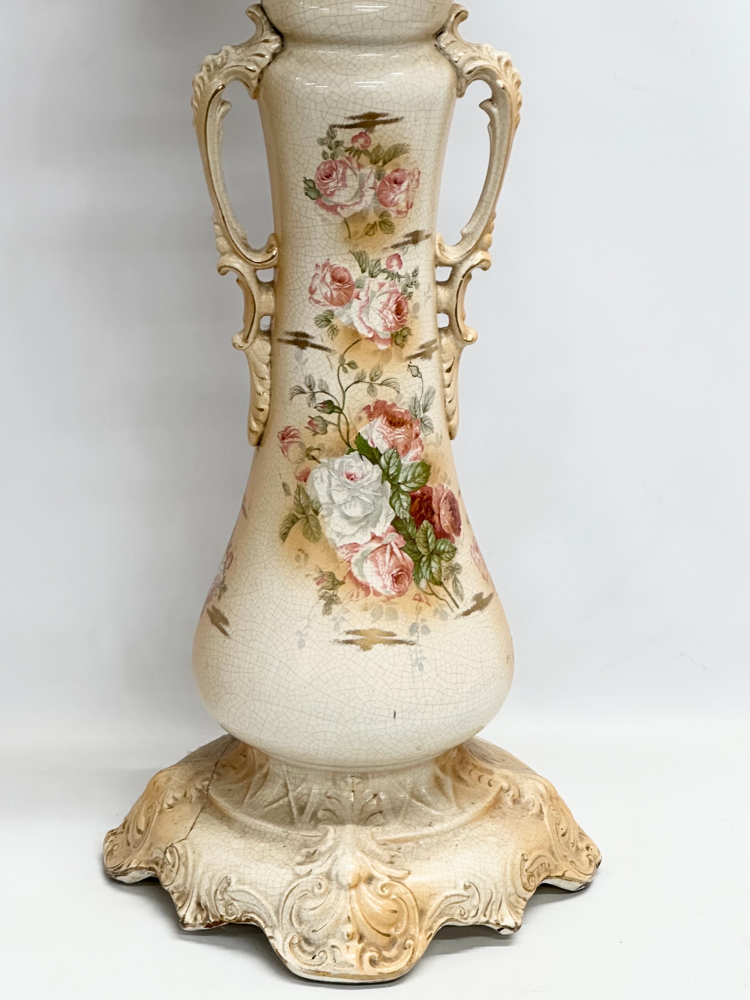 2 late Victorian pottery jardinières. A large English jardiniere on stand 42x95cm. A large late - Image 3 of 10