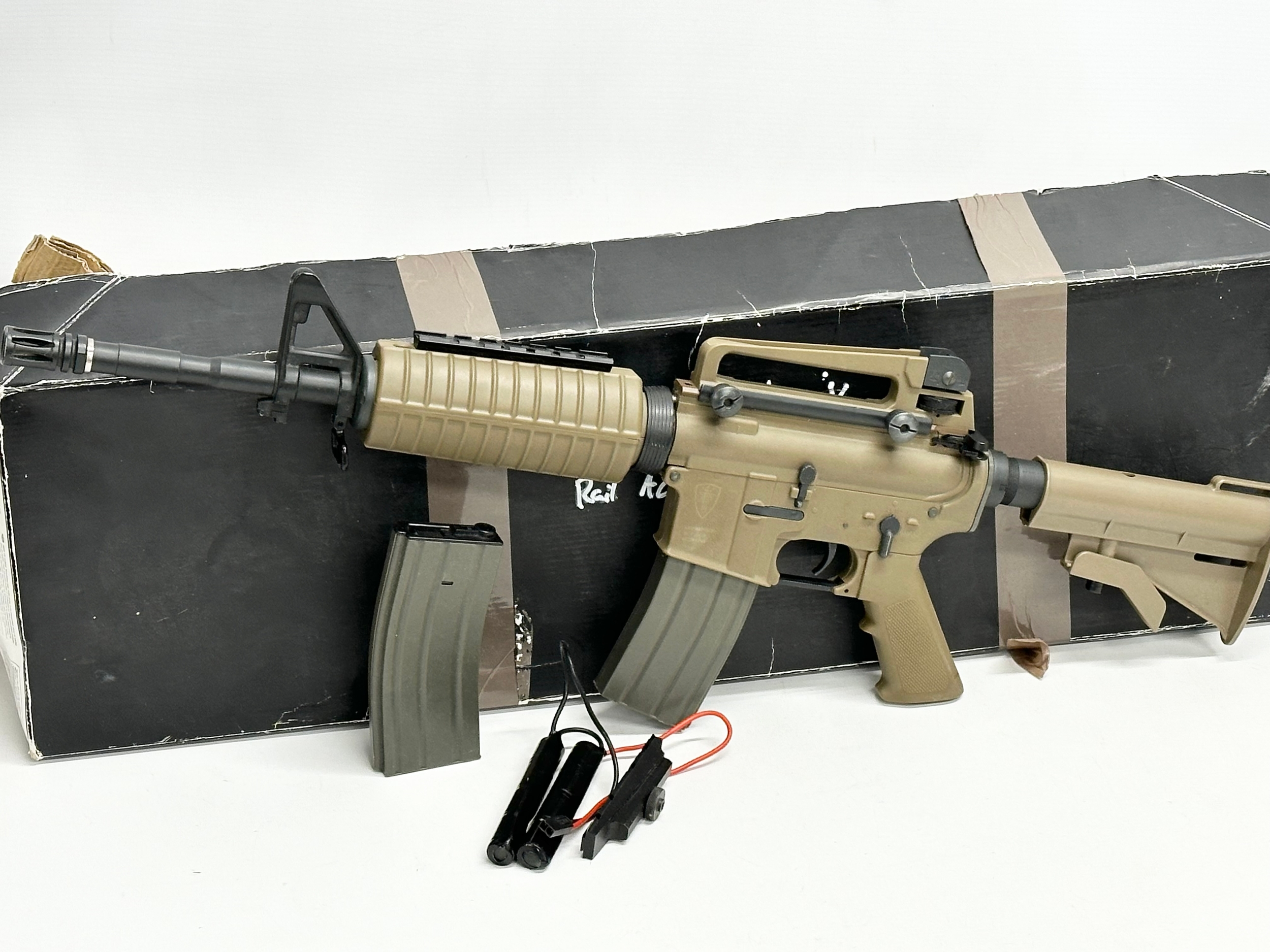 An Umarex Elite Force electric assault rifle with box, pellets, tactical vest, carting case etc. - Image 3 of 7
