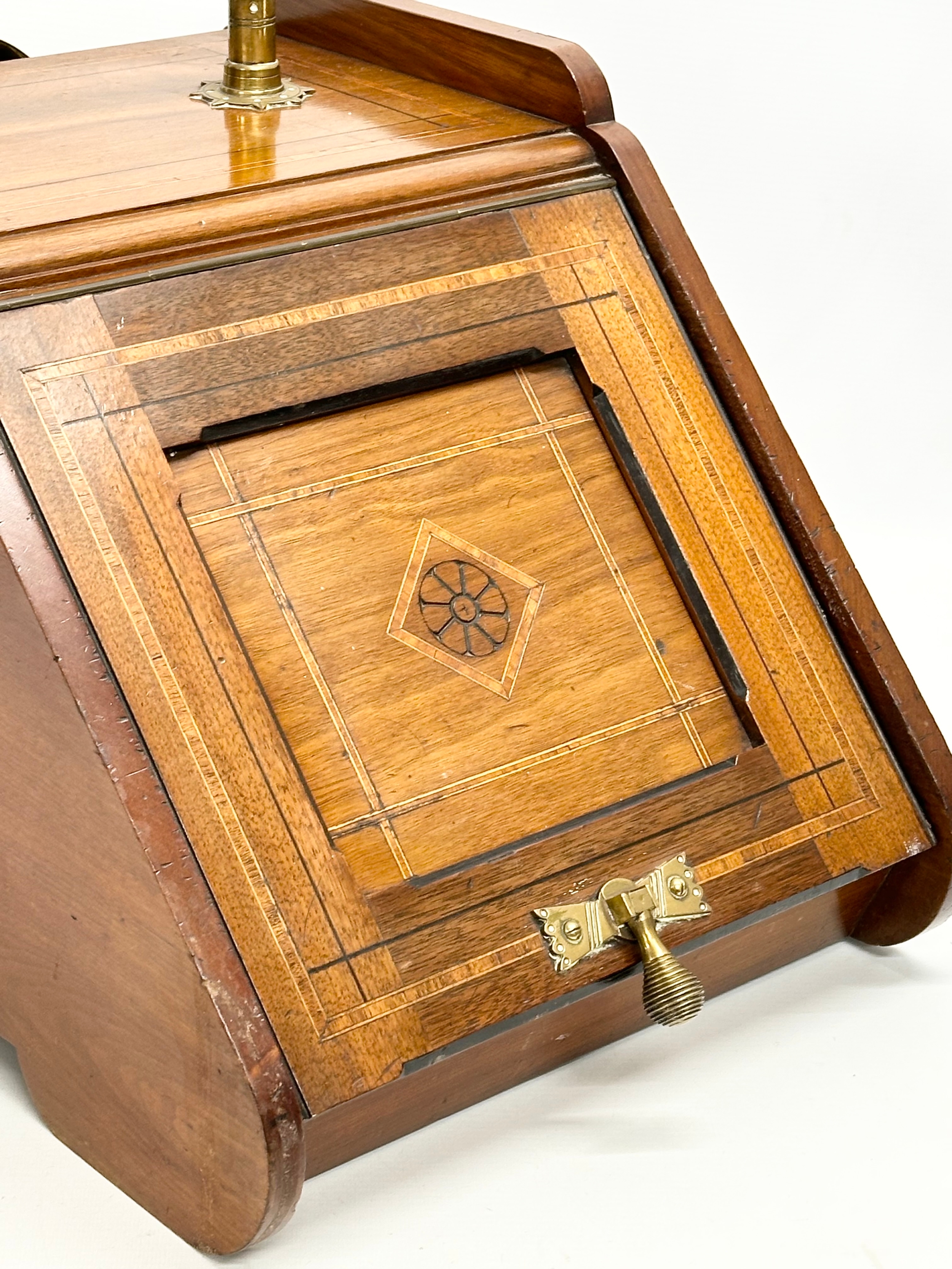 A late Victorian inlaid mahogany coal scuttle in the Aesthetic Movement. 33.5x49x40cm - Image 4 of 6