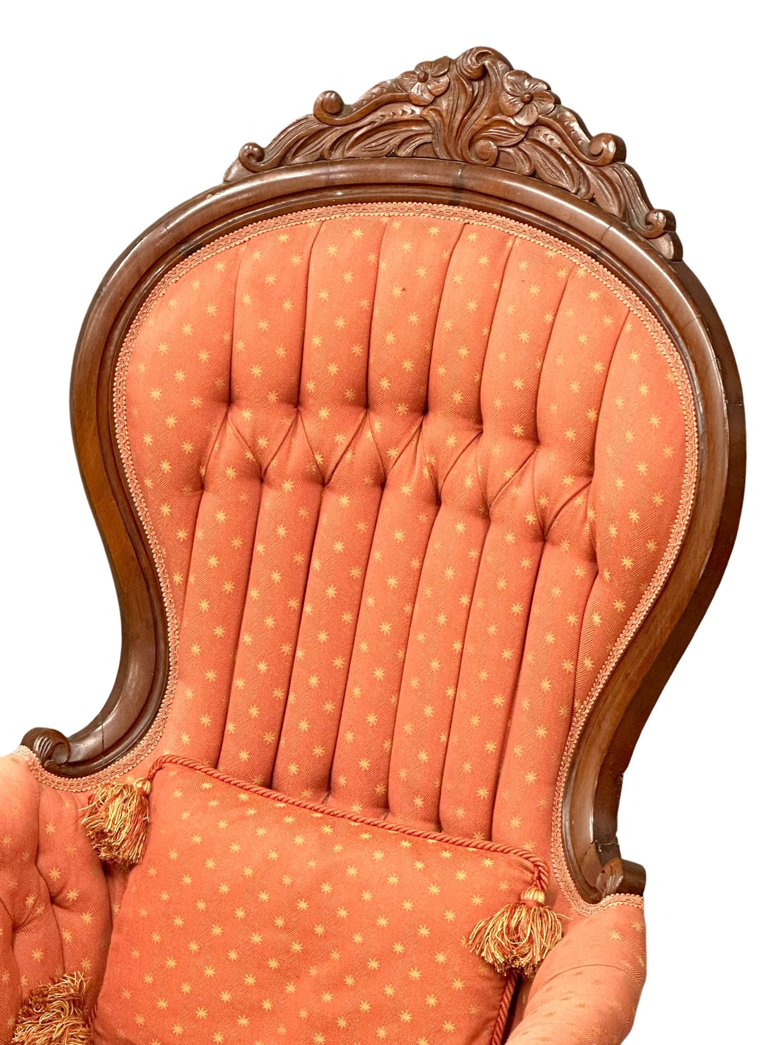 A Victorian mahogany deep buttoned back armchair on cabriole legs. - Image 4 of 5