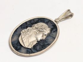 A large silver pendant. Stamped G. G. H. 5x9cm