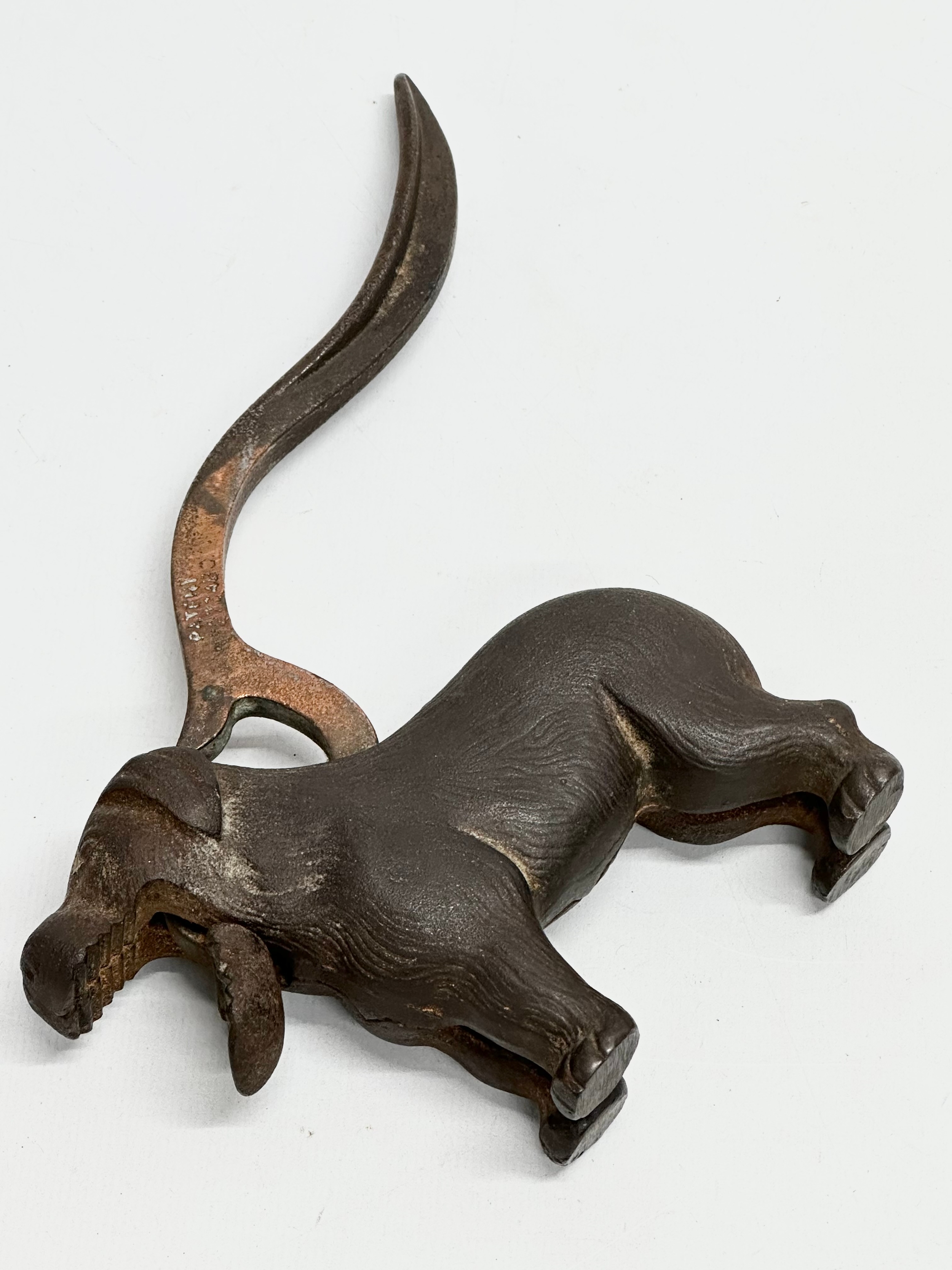 A late 19th century cast iron dog nutcracker. 22cm - Image 5 of 6